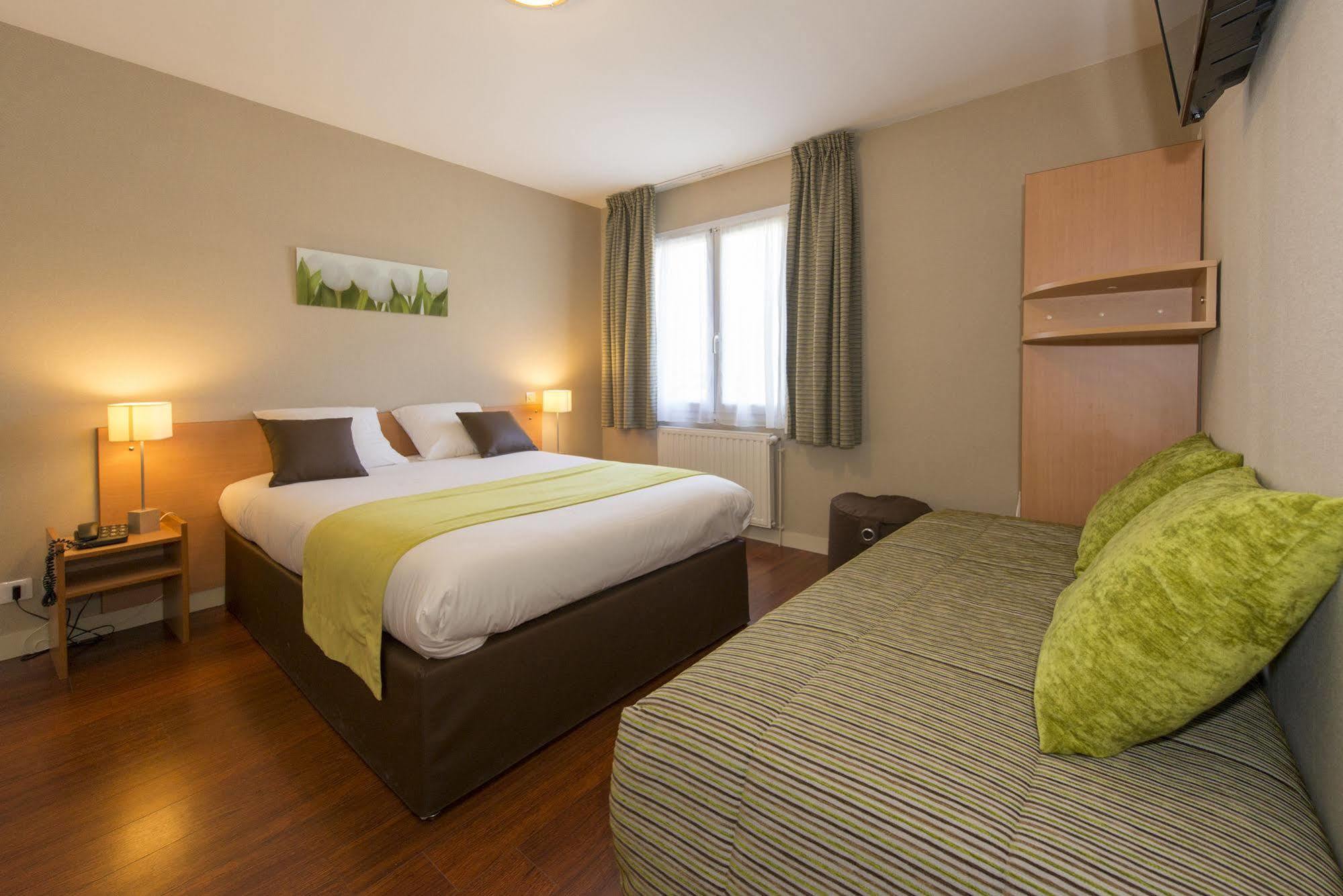 The Originals City, Hotel La Saulaie, Saumur Ouest Doué-la-Fontaine المظهر الخارجي الصورة